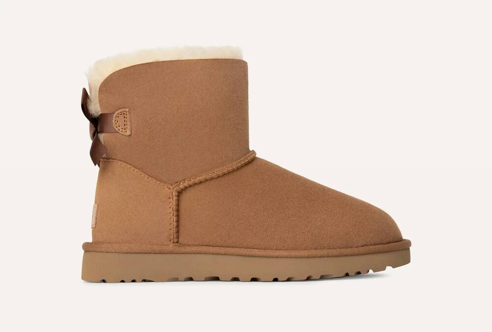 NEW UGG women's mini bailey bow boot in chestnut